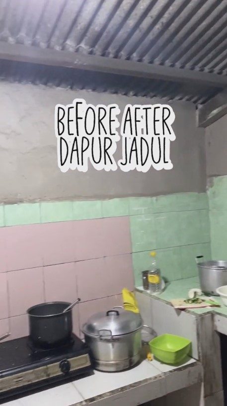 dapur jadul dirombak pakai stiker © 2023 brilio.net