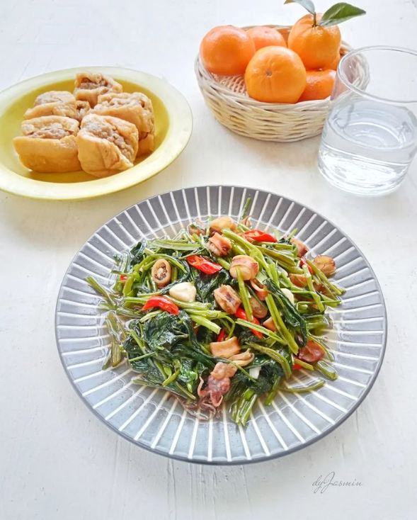 30 Resep aneka cah kangkung, enak, mudah dibuat, dan ekonomis