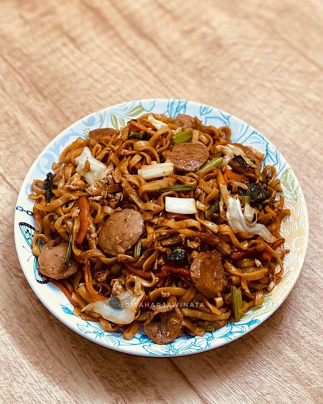11 Resep mie goreng khas rumahan, lezat, sederhana, dan bikin nagih