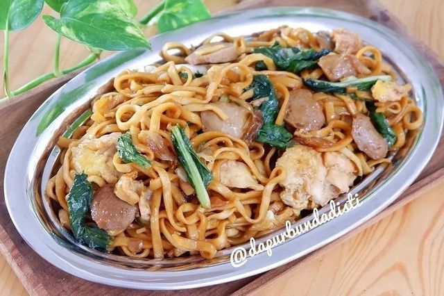11 Resep mie goreng khas rumahan, lezat, sederhana, dan bikin nagih