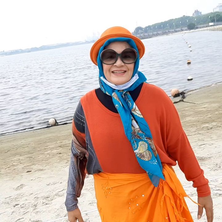 Gadis Warkop ternyata spesialis antagonis © berbagai sumber Gadis Warkop ternyata spesialis antagonis © berbagai sumber