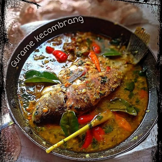 15 Resep olahan ikan paling lezat, gampang dibuat dan menggugah selera