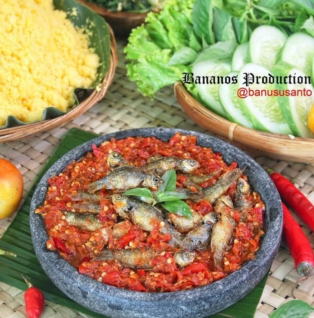 15 Resep olahan ikan paling lezat, gampang dibuat dan menggugah selera