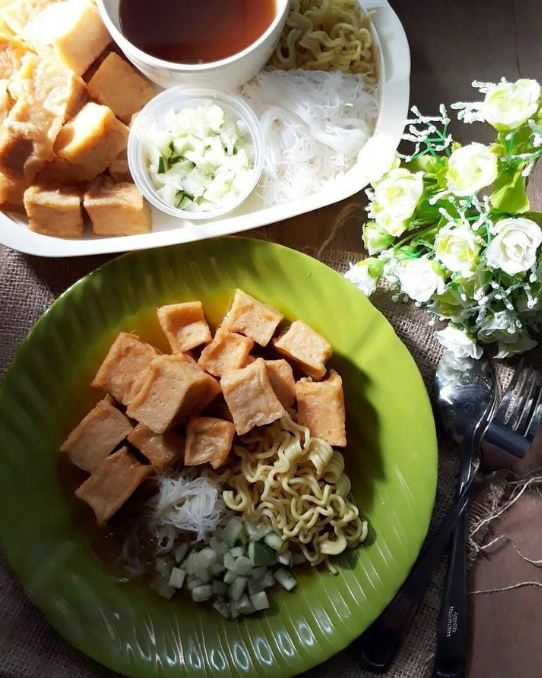 21 Cara membuat pempek tanpa ikan, gurih, empuk, dan antigagal