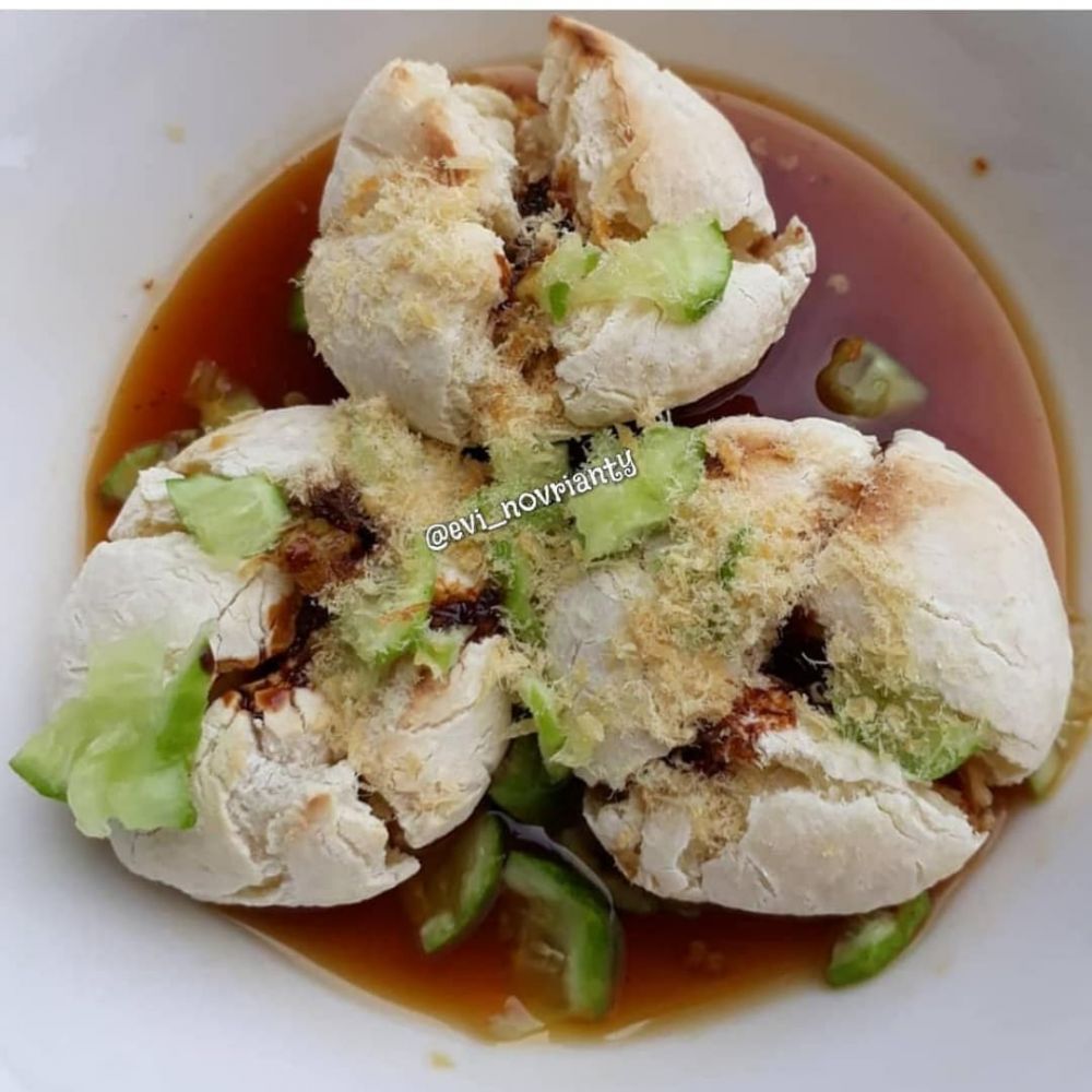 21 Cara membuat pempek tanpa ikan, gurih, empuk, dan antigagal