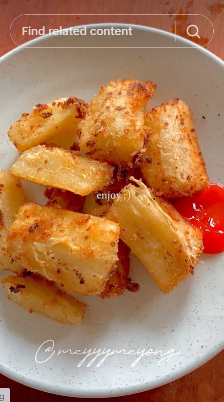 Tanpa direndam air es, ini trik goreng singkong agar semakin merekah dan bumbu meresap sempurna