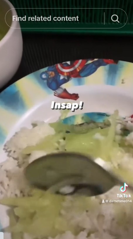 Aksi kocak pria makan nasi pakai tumis sayur ini endingnya nyesek, dikira labu siam ternyata beda menu