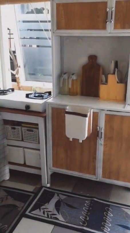 dapur kontrakan tanpa kitchen set © 2023 brilio.net dapur kontrakan tanpa kitchen set © 2023 brilio.net