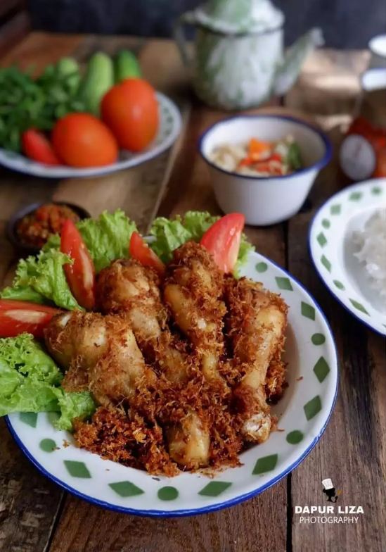 11 Resep bumbu ayam goreng ala rumahan, praktis dan rempahnya nendang