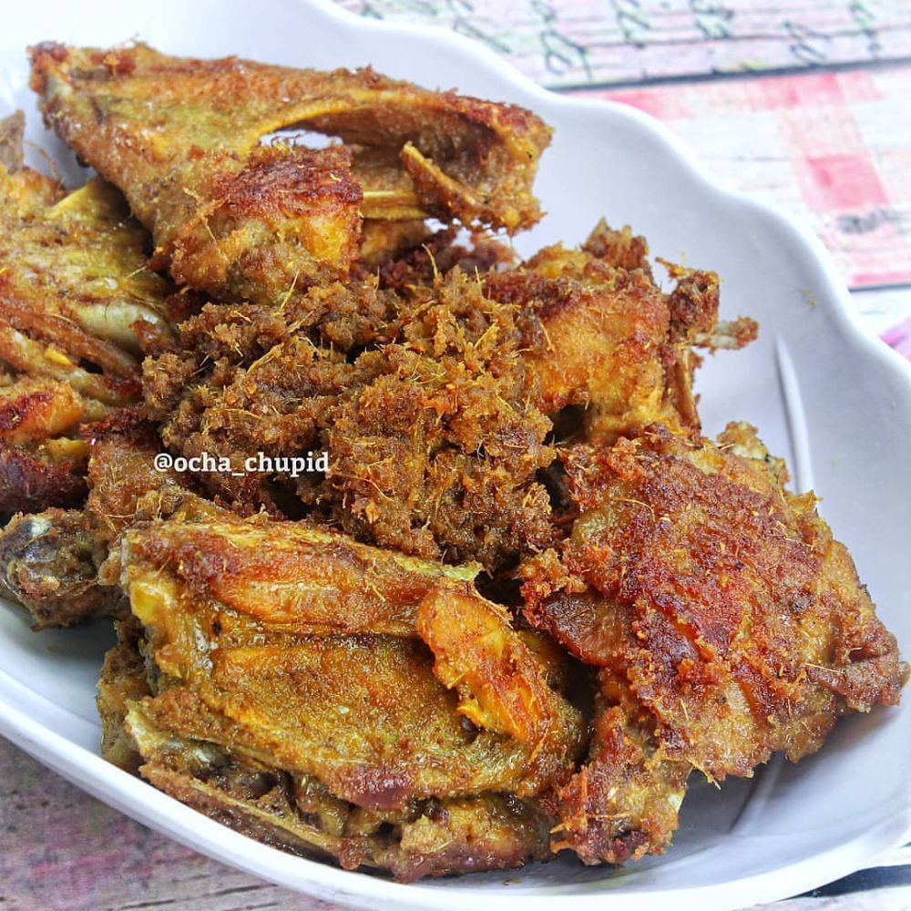 11 Resep bumbu ayam goreng ala rumahan, praktis dan rempahnya nendang