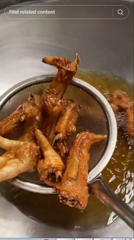 Tak perlu direbus dulu, ini trik goreng ceker ayam agar makin empuk, renyah, dan bebas lendir