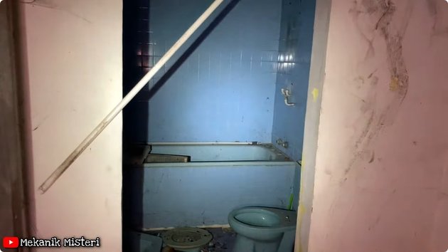 penampakan rumah megah dono terbengkalai © YouTube penampakan rumah megah dono terbengkalai © YouTube