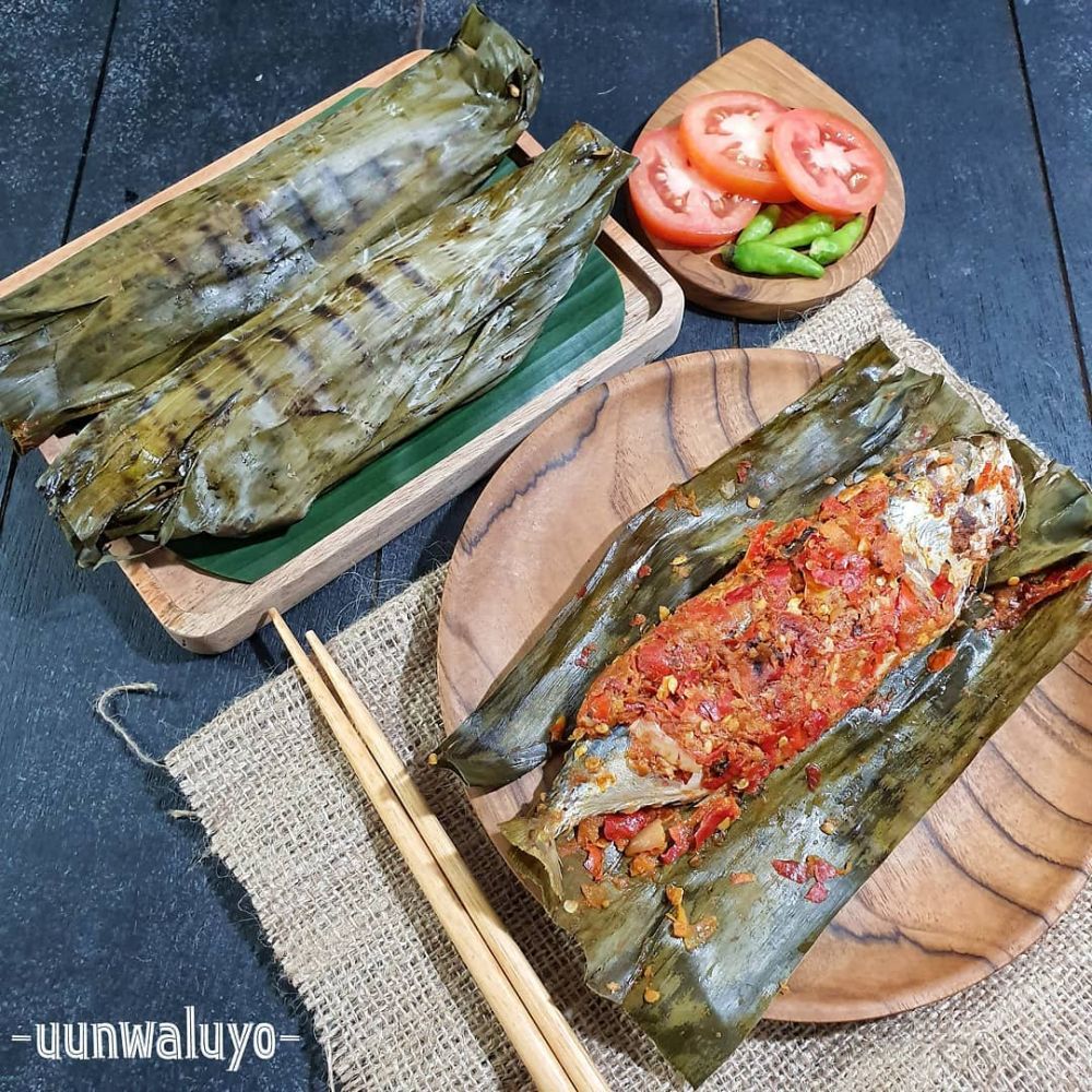 21 Resep kreasi pepes ikan kembung, wanginya tingkatkan selera makan