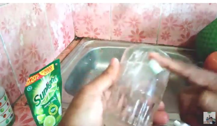 Tanpa bahan pemutih, ini cara mudah bersihkan kerak di gelas kaca cuma tambah 1 bahan dapur