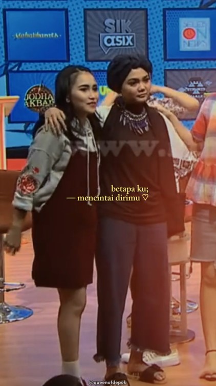 kedekatan Ayu Ting Ting dan Rina Nose © TikTok
