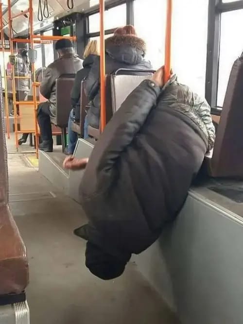 kelakuan di kendaraan umum berbagai sumber kelakuan di kendaraan umum berbagai sumber