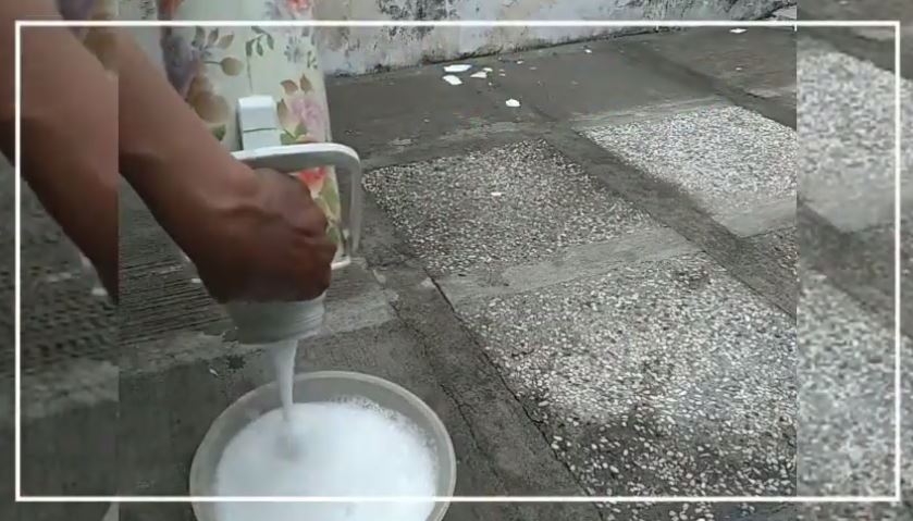 Cara membersihkan noda kerak di termos agar kembali kinclong cuma tambah 2 bahan dapur
