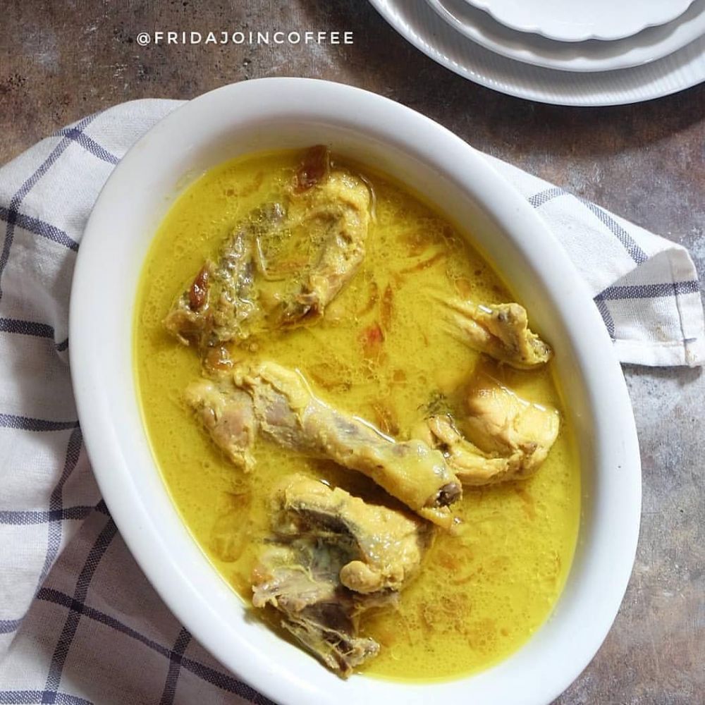 30 Resep opor ayam sederhana, enak dan gurih