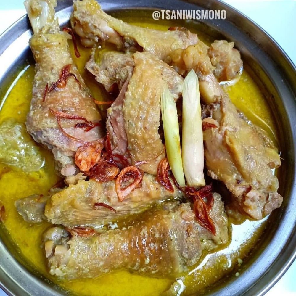 30 Resep opor ayam sederhana, enak dan gurih