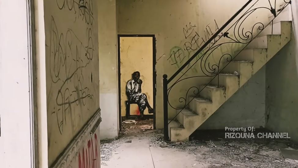 potret kondisi rumah putih bikin miris © YouTube