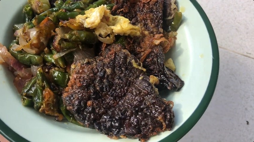 Tanpa direbus dulu, ini trik goreng paru agar empuk dan antiamis cukup dimarinasi pakai 2 bahan dapur