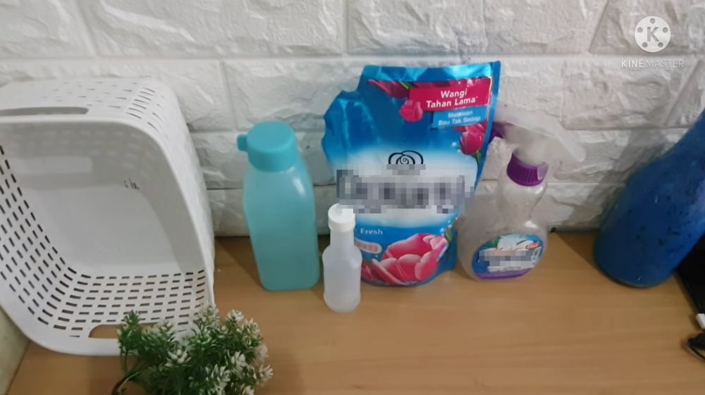 Tak perlu dicuci atau dijemur, ini trik agar kasur apek jadi kian wangi dan bersih pakai 1 bahan dapur