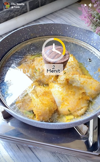 Modal 3 sdm air, ini trik cepat ungkep ayam hanya dalam 8 menit agar empuk dan bumbu meresap sempurna