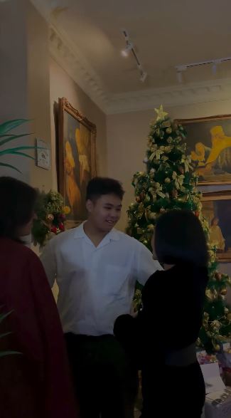 keseruan yuni shara perayaan natal bareng mantan suami © instagram keseruan yuni shara perayaan natal bareng mantan suami © instagram