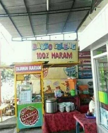 Potret kocak tulisan di gerobak pedagang Berbagai sumber