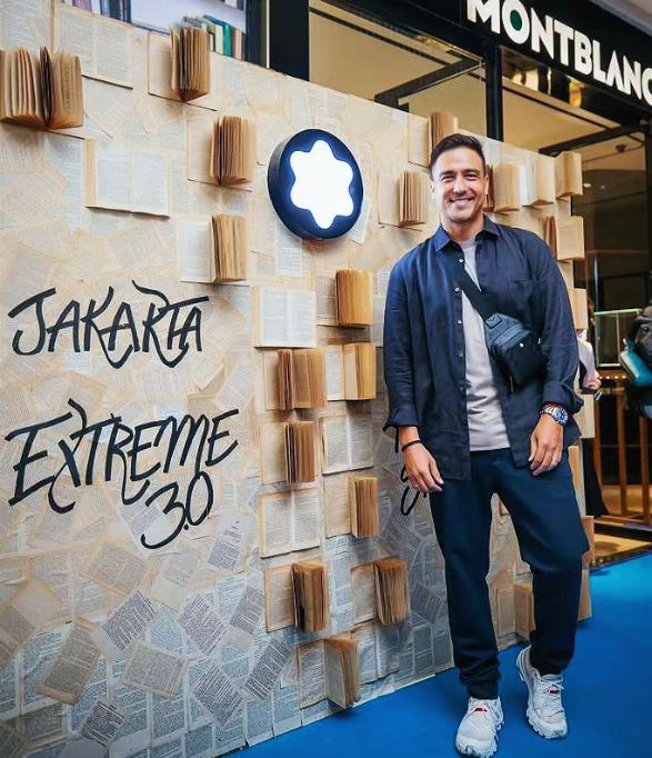 klarifikasi hamish daud tak bayar gaji © berbagai sumber