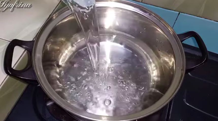 Tak perlu direndam semalaman, ini trik merebus kacang hijau agar empuk dalam waktu 5 menit