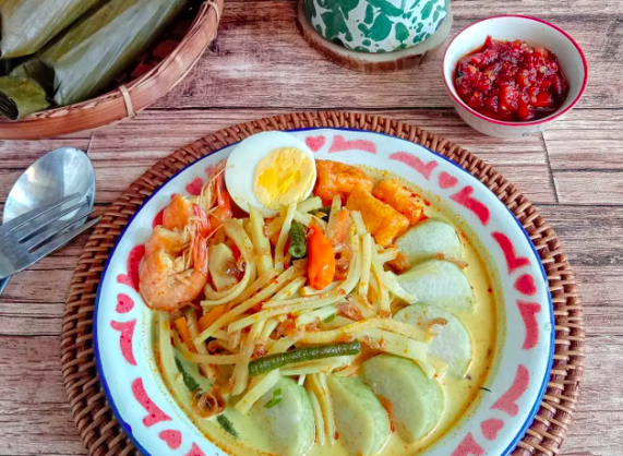 19 Resep lontong sayur, sederhana, lezat, dan praktis