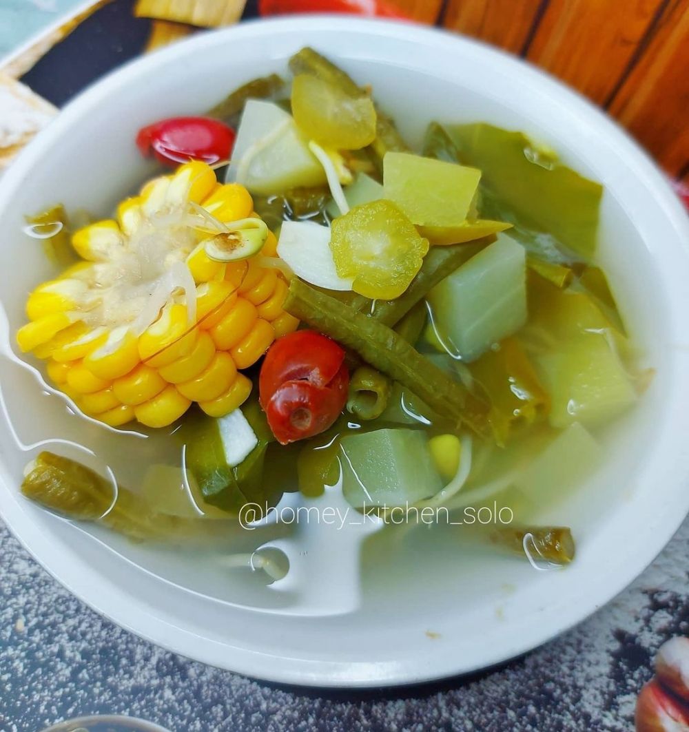 30 Resep sayur asem sederhana, enak, segar, dan mudah dibuat