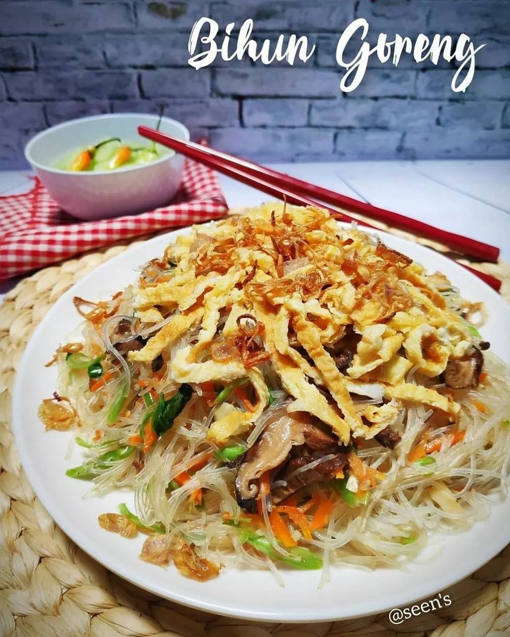 19 Resep bihun goreng spesial, enak, praktis dan mudah dibuat