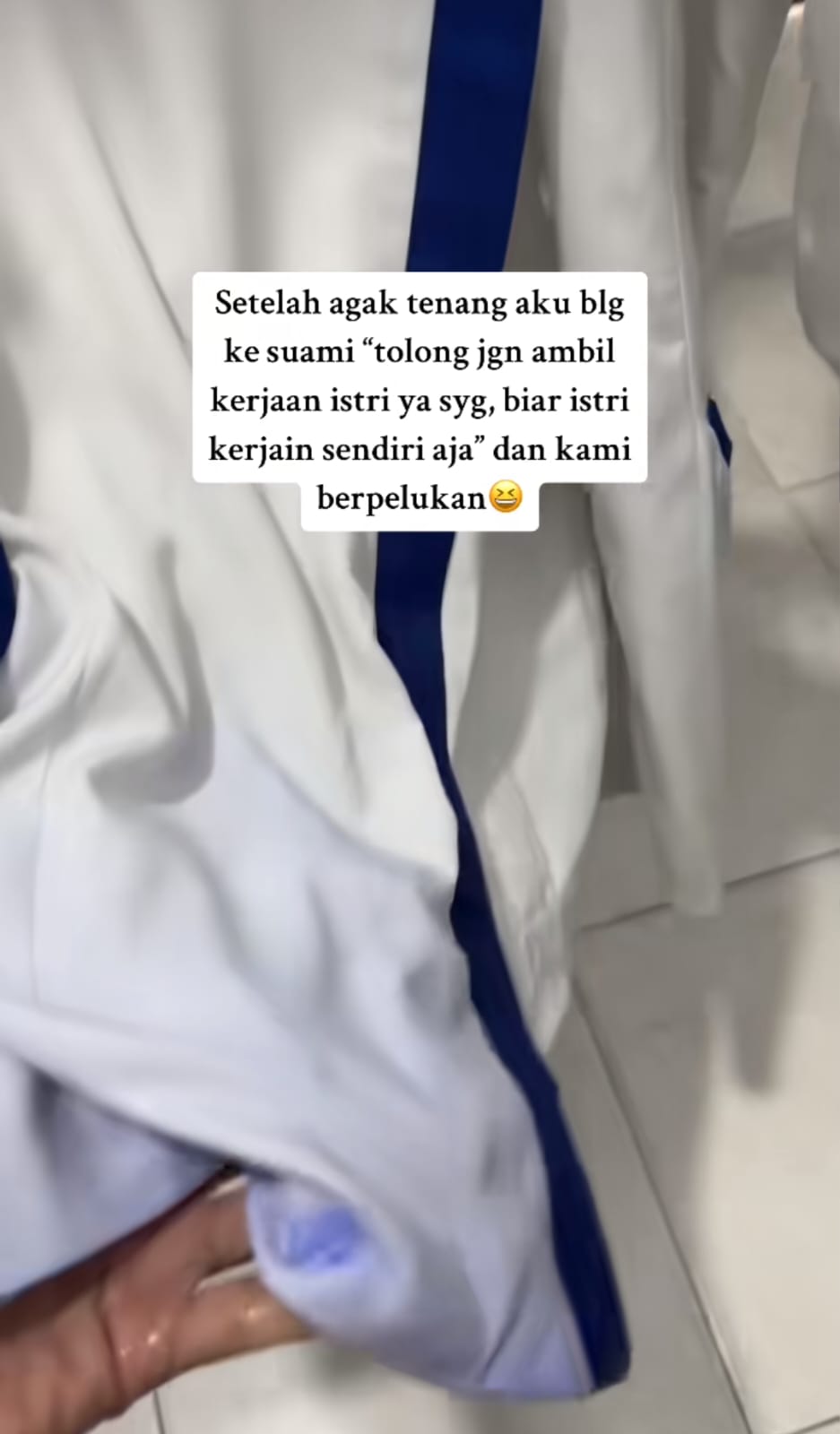 baju kerja rusak © TikTok