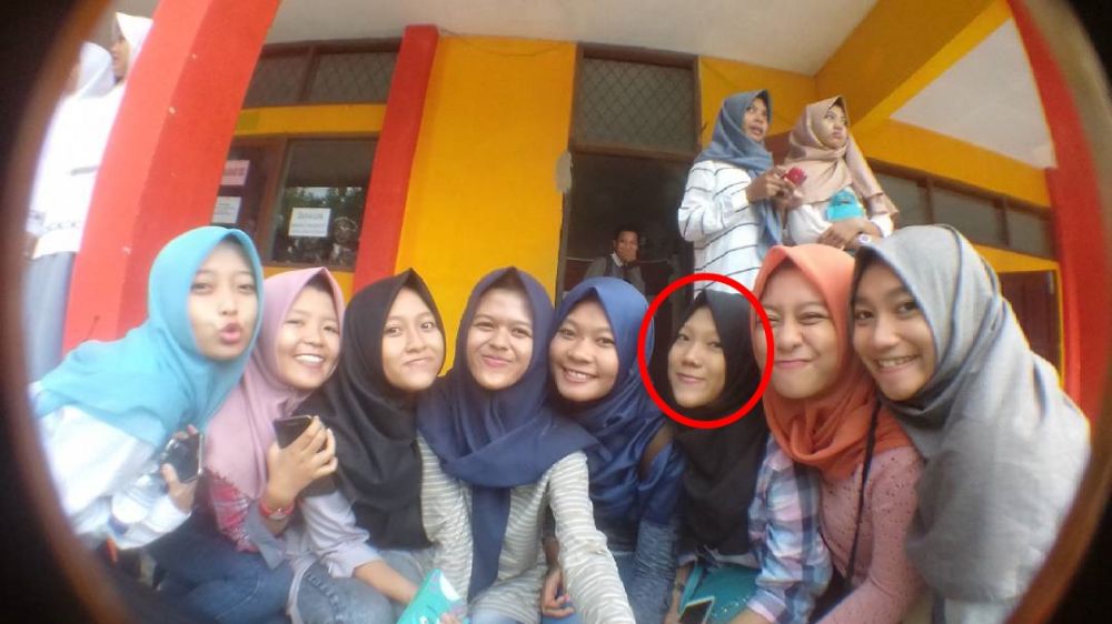 potret lawas bella damaika selingkuhan elmer © berbagai sumber