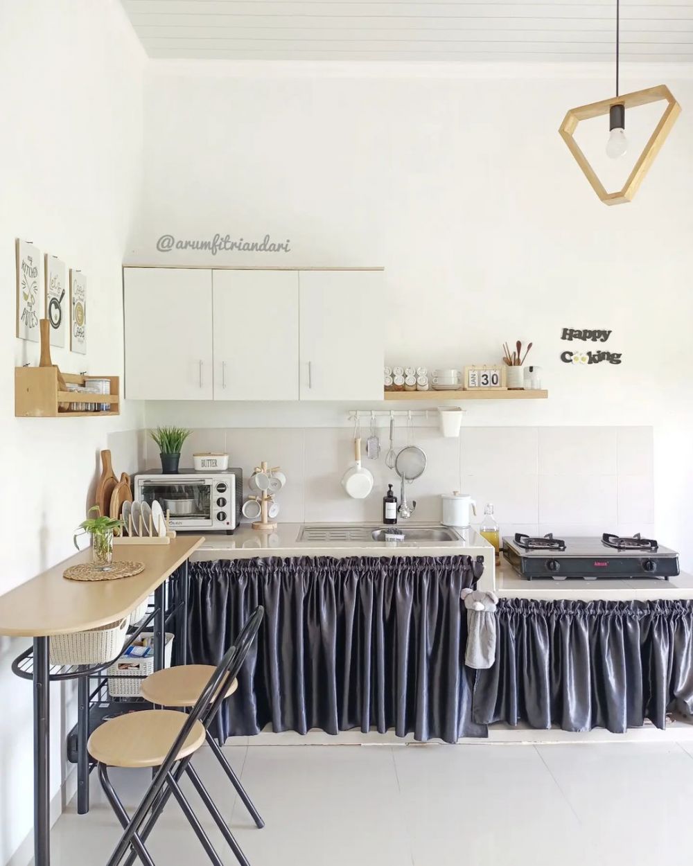 dapur minimalis tanpa kitchen set estetik © 2024 brilio.net dapur minimalis tanpa kitchen set estetik © 2024 brilio.net