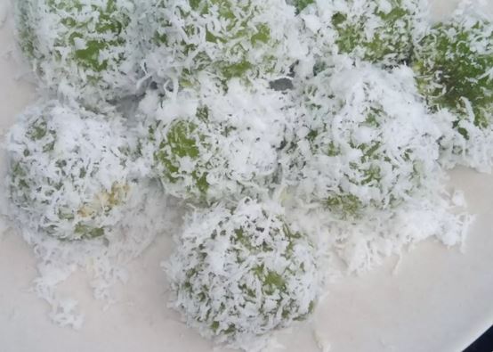 21 Cara membuat klepon, enak, mudah, dan antigagal