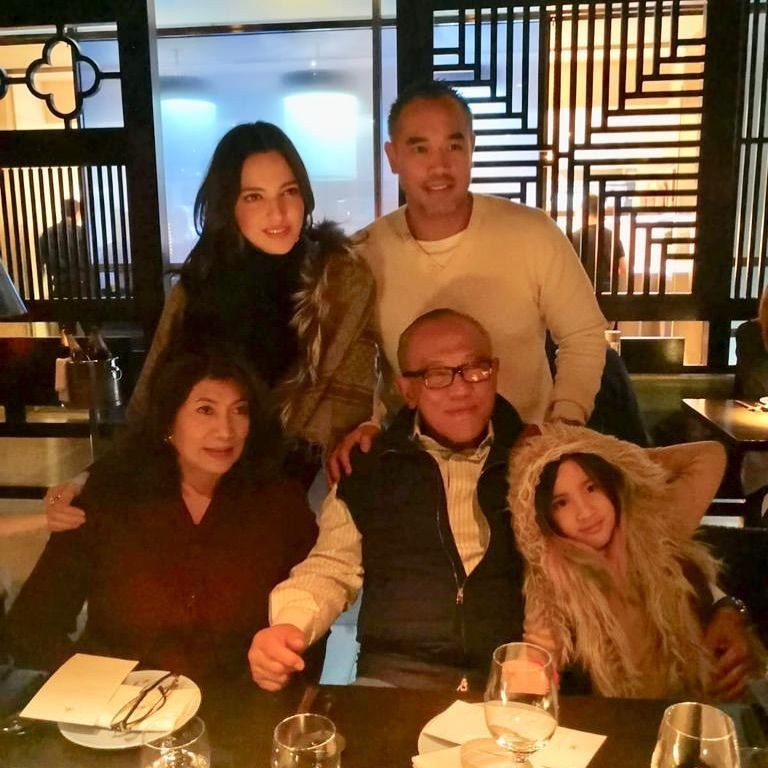 potret kedekatan nia dan mertua anggap anak sendiri © instagram