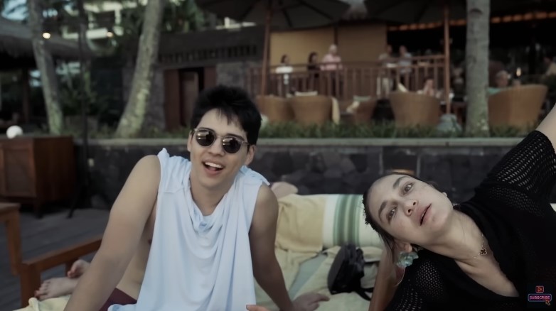 Maxime Bouttier ketemu ibunda Luna Maya © YouTube