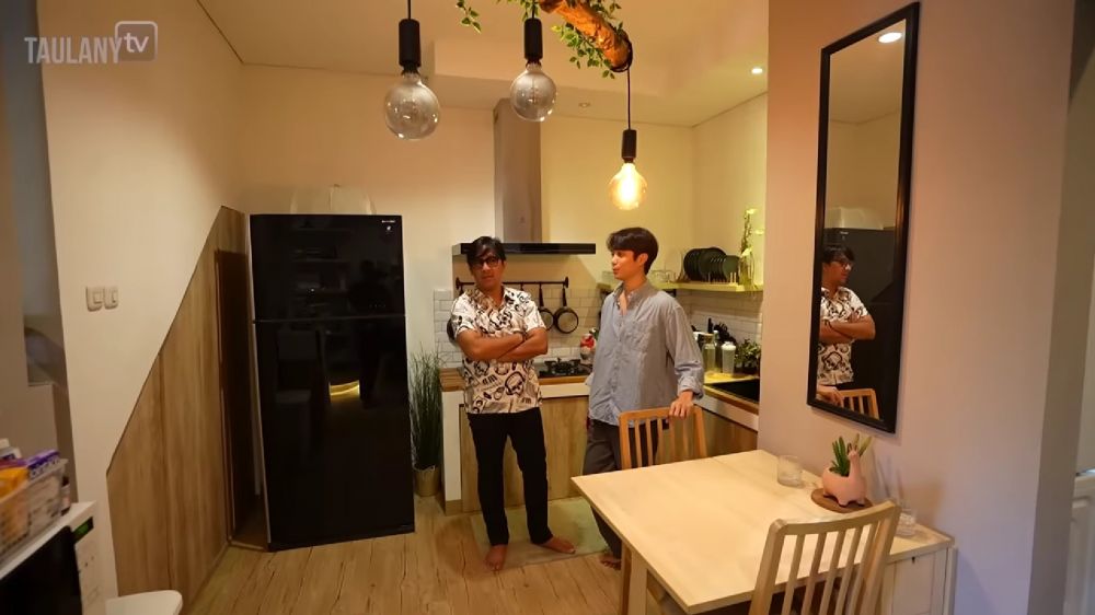 dapur rumah Dikta mewah © 2024 brilio.net dapur rumah Dikta mewah © 2024 brilio.net