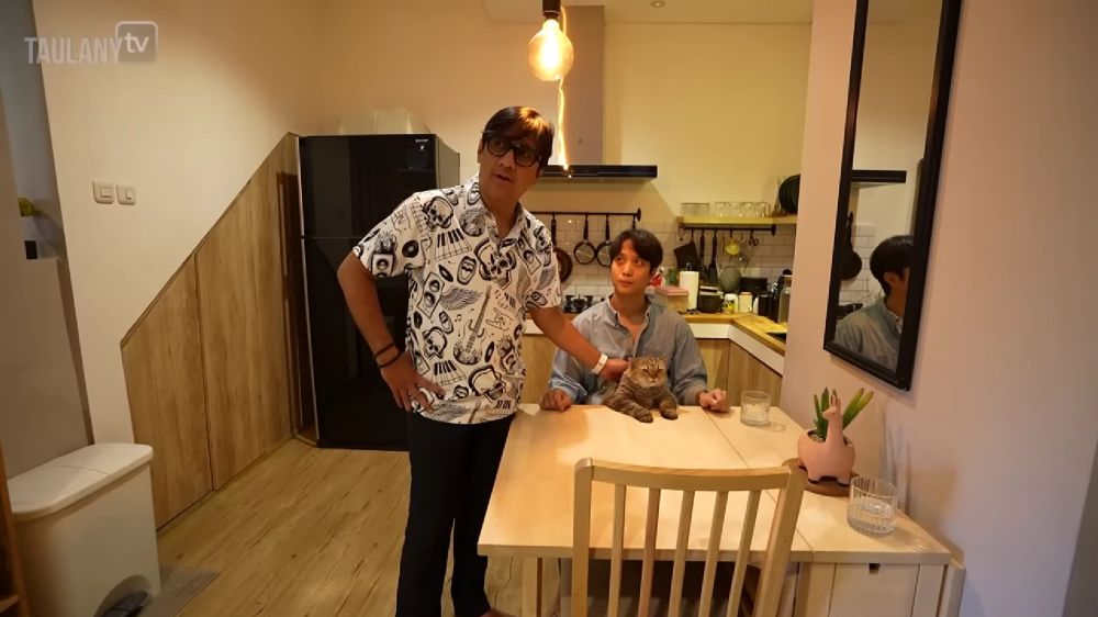 dapur rumah Dikta mewah © 2024 brilio.net dapur rumah Dikta mewah © 2024 brilio.net