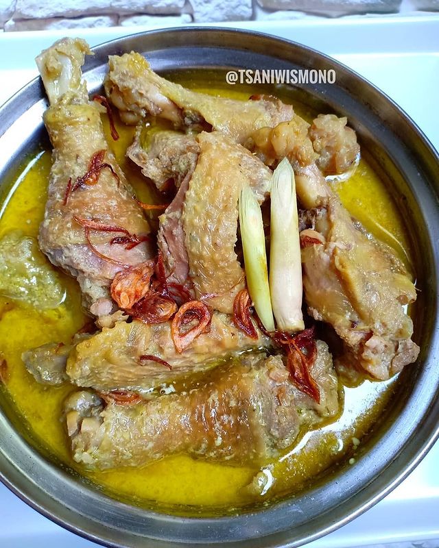 13 Cara membuat opor ayam tanpa santan, gurih, sederhana, dan bikin nagih