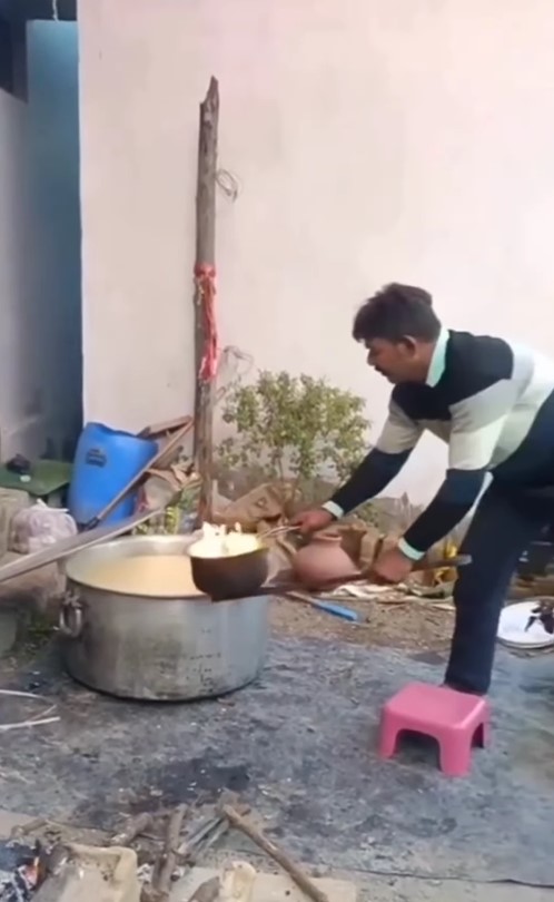 The power of tangan-kaki orang India di balik larisnya kuliner kaki lima, 8 foto ini bikin hela napas