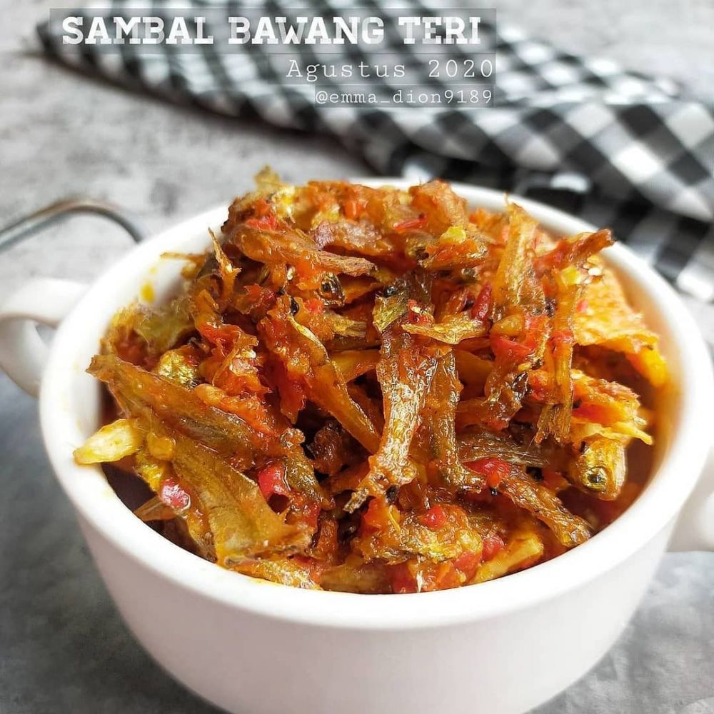 20 Resep resep kreasi sambal teri, praktis dan bikin lahap makan