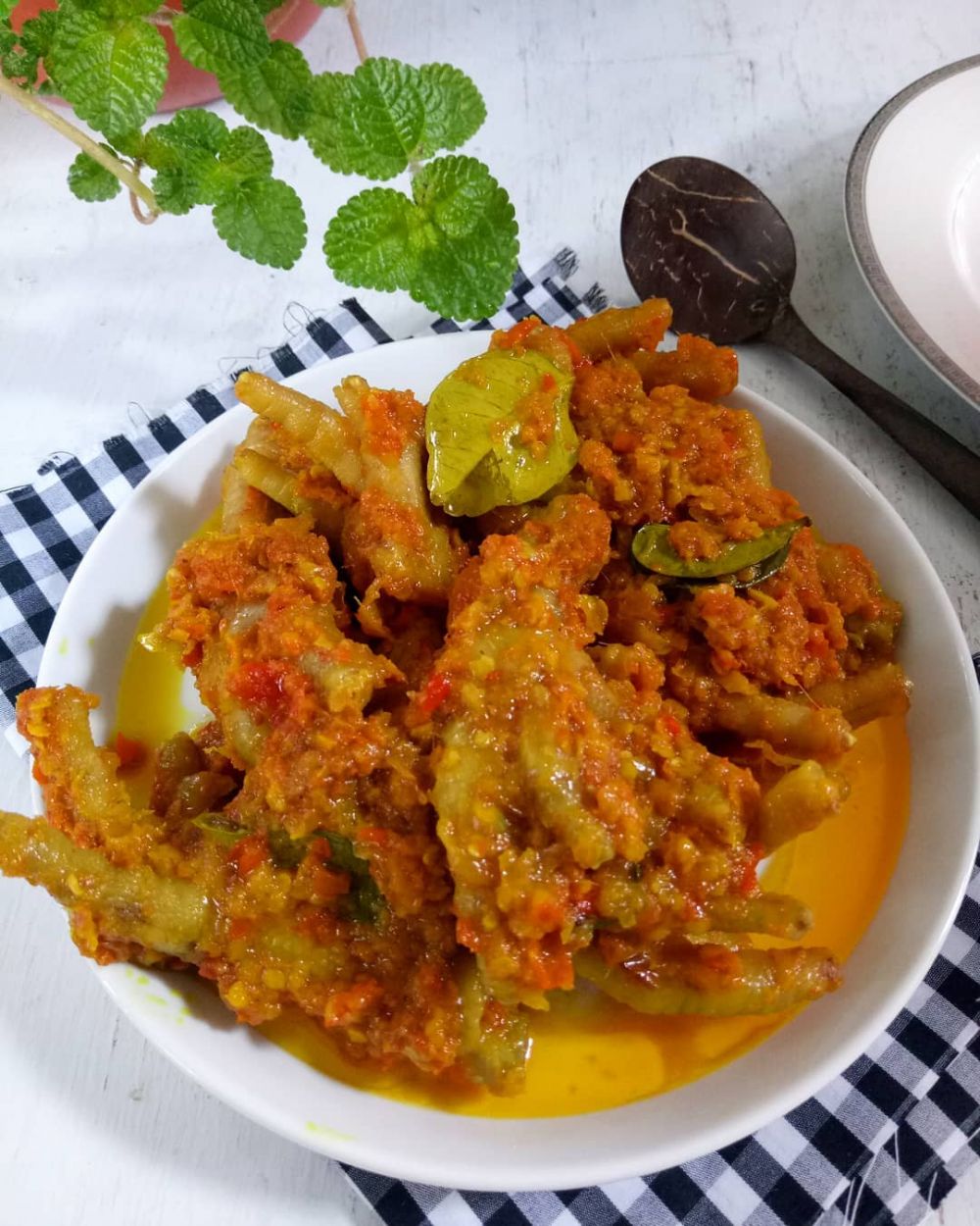 13 Resep olahan ceker ayam paling enak, mudah dibuat, dan menggugah selera