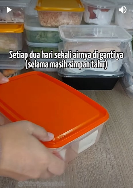 Tanpa dikukus, ini cara menyimpan tahu di kulkas agar awet satu minggu