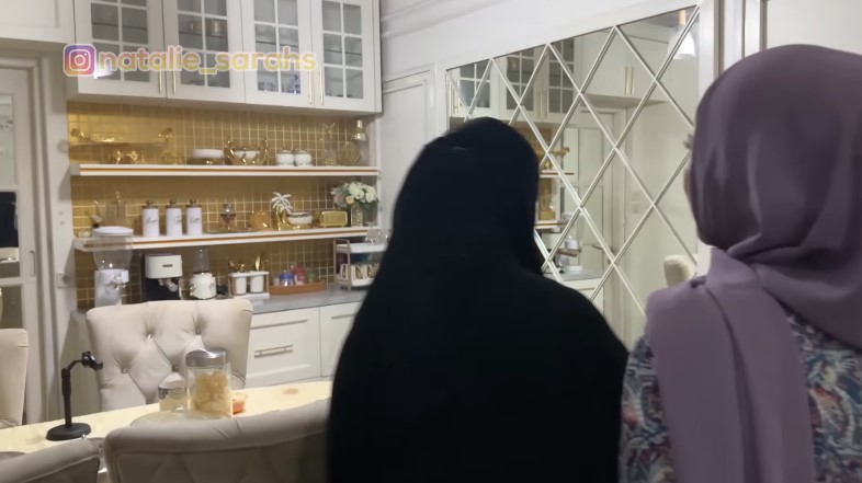 potret dapur Umi Pipik © YouTube