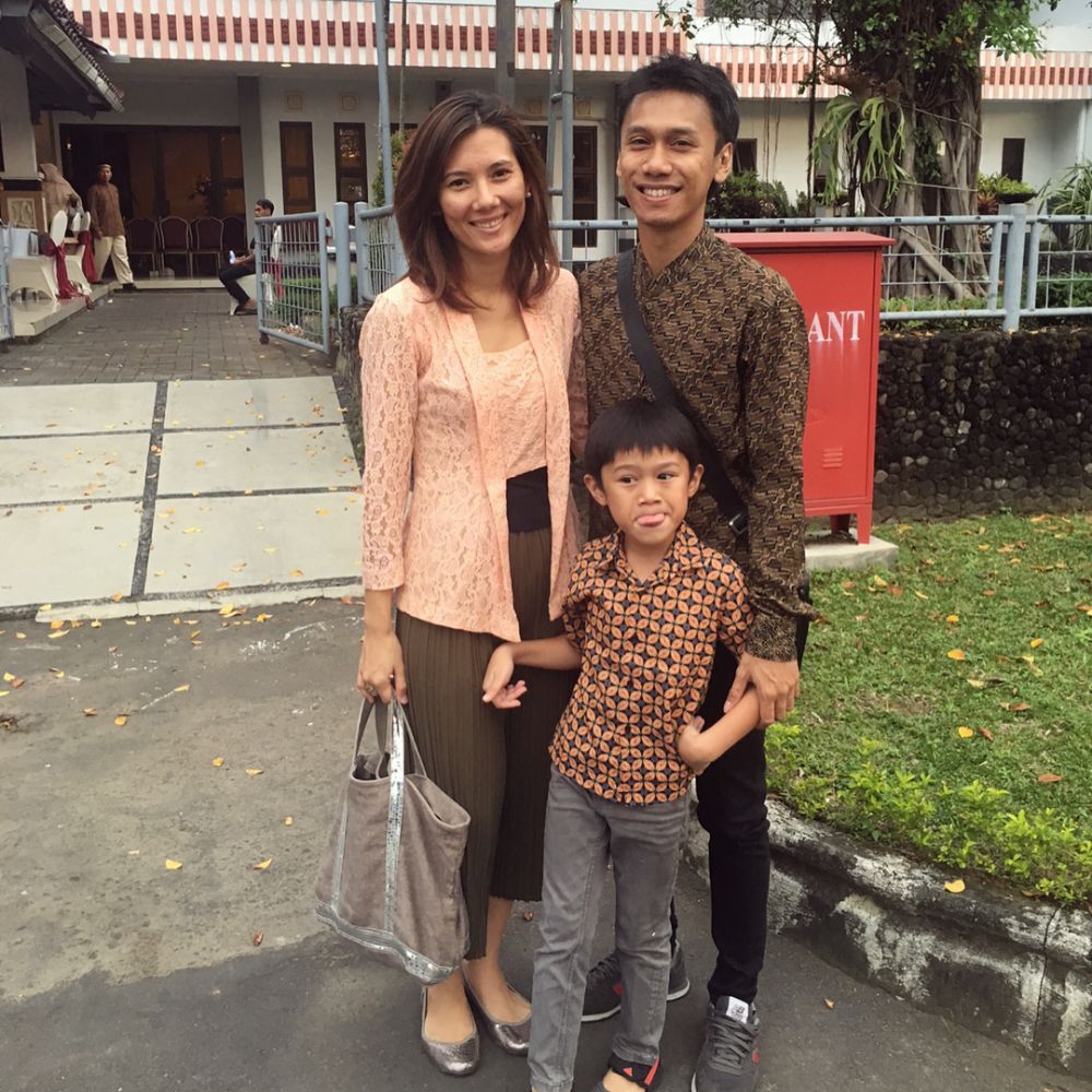 kesederhanaan Eross Chandra dan keluarga © Instagram kesederhanaan Eross Chandra dan keluarga © Instagram