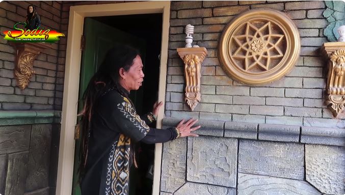 potret rumah lawas cak sodiq © YouTube